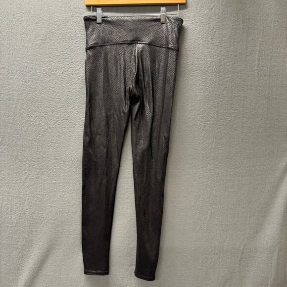 Spanx Leggings Womens Large Faux Leather Black Reptile Print 27" Inseam - Picture 4 of 11